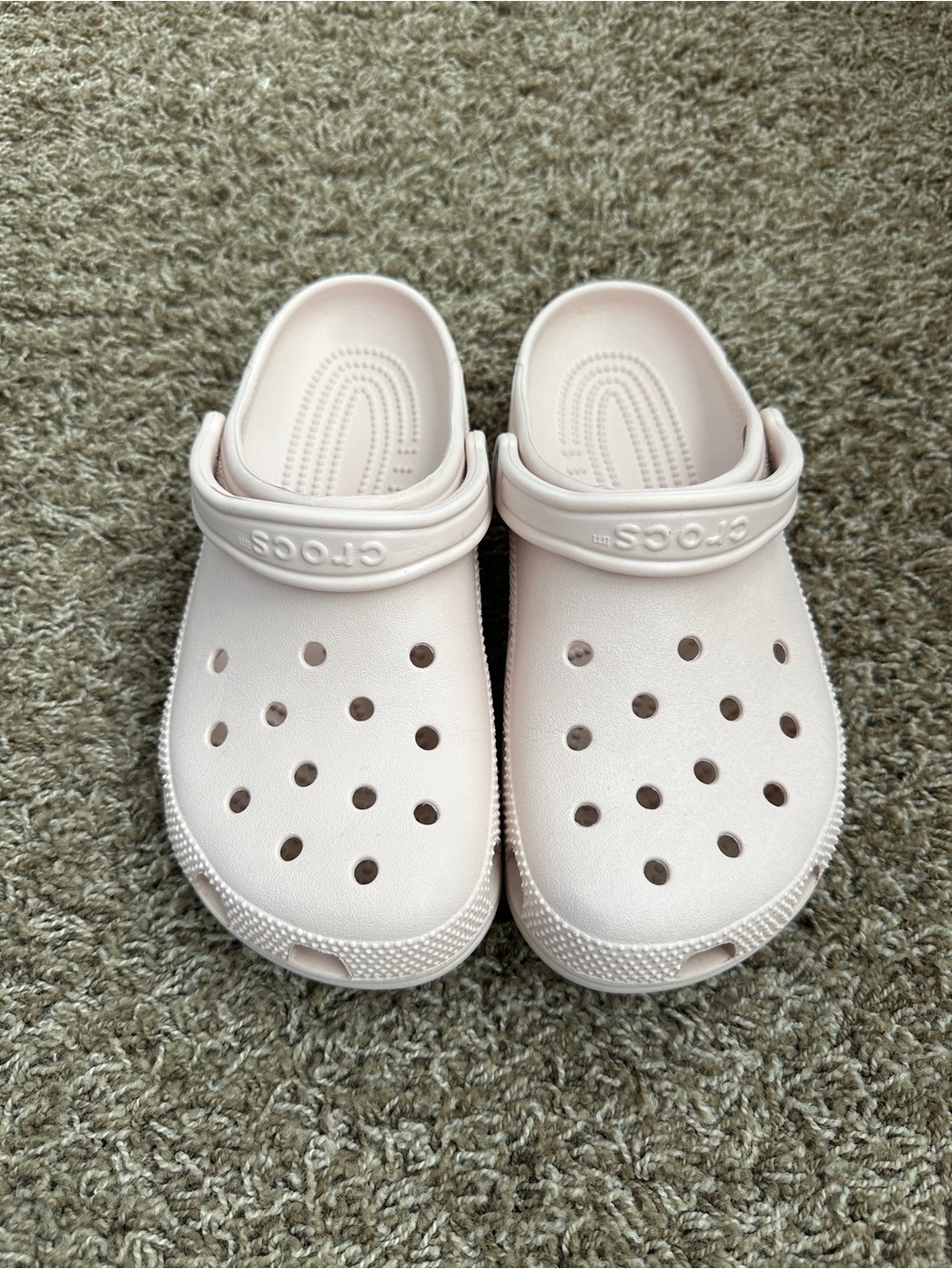 Crocs Classic Clog in Light Pink | W Size 10, M Size 8